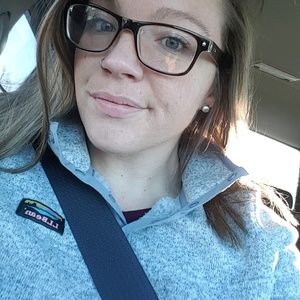 Meet your Posher, Kari